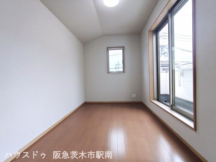 洋室7.5帖のお部屋