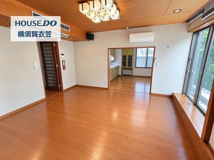 ※この画像はAIにて家具を削除しております。現況と異なる箇所がございますので、予めご了承ください。