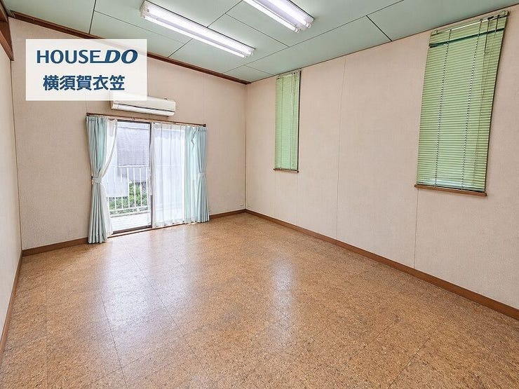 ※この画像はAIにて家具を削除しております。現況と異なる箇所がございますので、予めご了承ください。