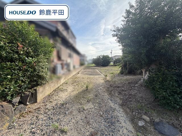 【外観】
楠小学校/楠中学校エリアの建築条件なしの土地です。お好きなハウスメーカーや工務店で建築できます。(2026年9月19日 撮影)