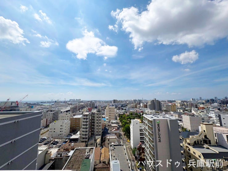 ◇高層階ならではの開放感あふれる眺望。空が広く、遠くまで見渡せる気持ちの良い景色が毎日の暮らしを彩ります。