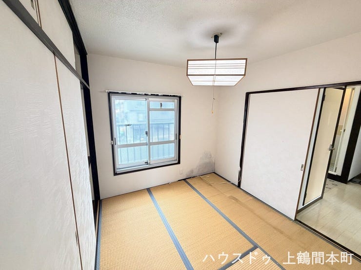 ごろんと寝転びたくなる、やさしい畳のぬくもり。