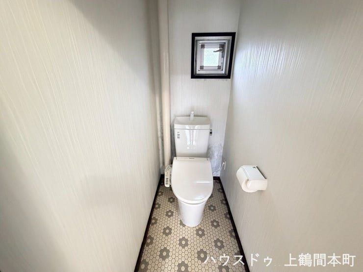 清潔感のある、使いやすいトイレスペースです。