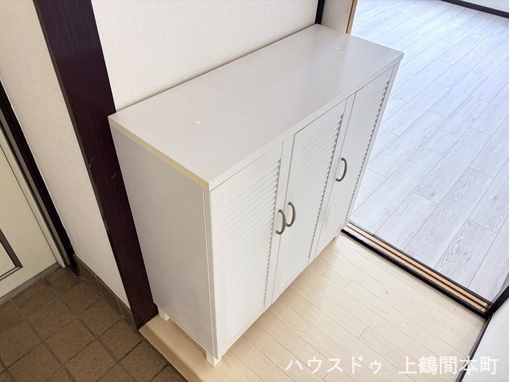 ご家族分の靴をすっきり収納できる、使い勝手の良い下駄箱