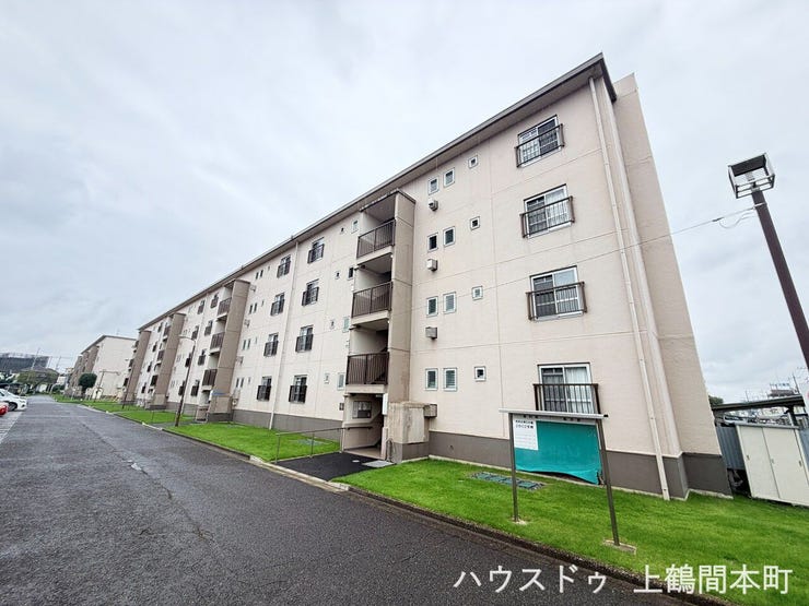 休日は家でゆっくり過ごしたくなる、そんな心地よさを感じられる住まいです。住環境と利便性を兼ね備えたおすすめ物件をぜひ現地でご確認ください。