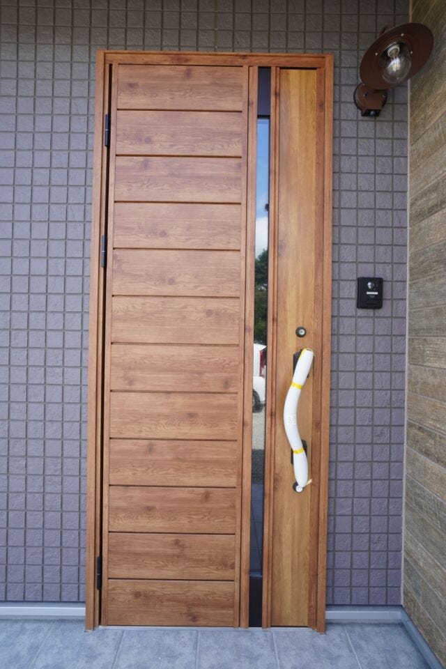 玄関ドア※類似物件参考画像