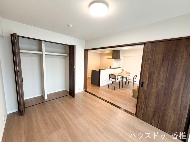 ※設置されているインテリア家具はディスプレイ用となります
