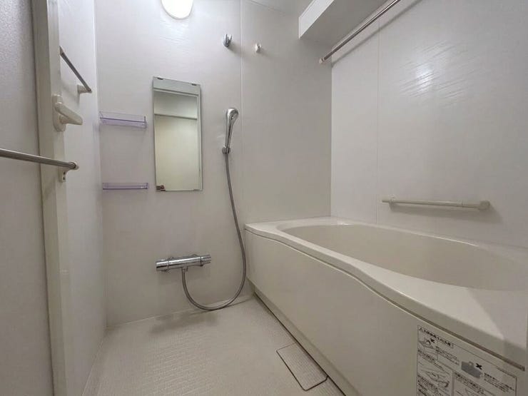 ※掲載写真の一部は、CG加工により家具・小物を消去したイメージ画像です。実際の室内状態や設備位置につきましては、現地または現況写真にてご確認ください。
