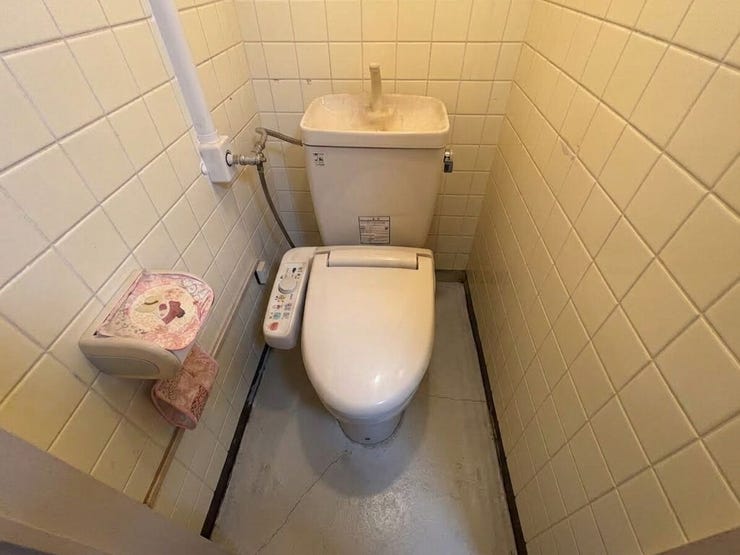温水洗浄便座つきで毎日快適に使えます!