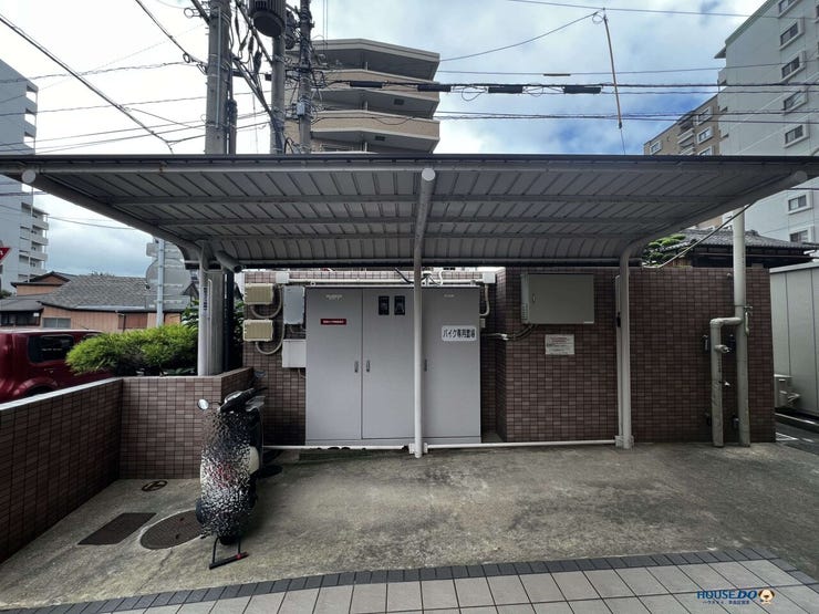 バイク置場