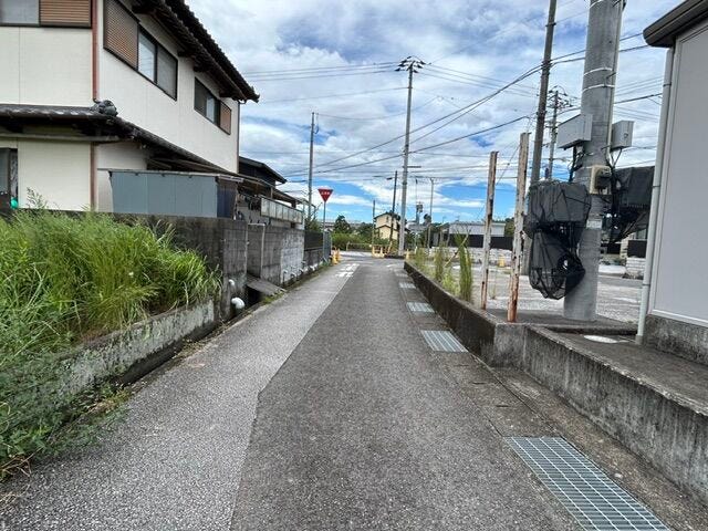 北側道路 東から西方向