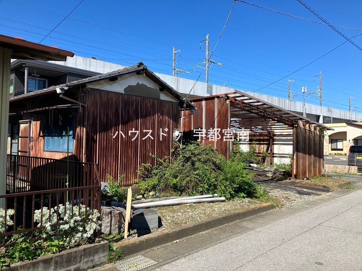 【外観】
現地写真:外観【全景】