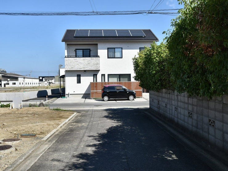 東側道路
