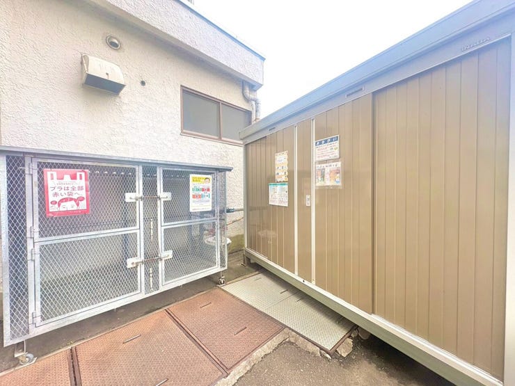 敷地内ゴミ置き場