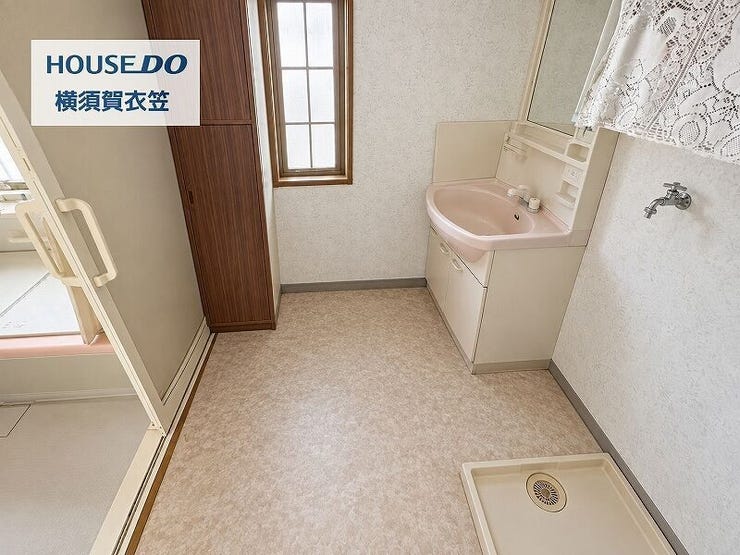 ※この画像はAIにて家具を消しております。現況と異なる箇所がございます。あらかじめご了承ください。