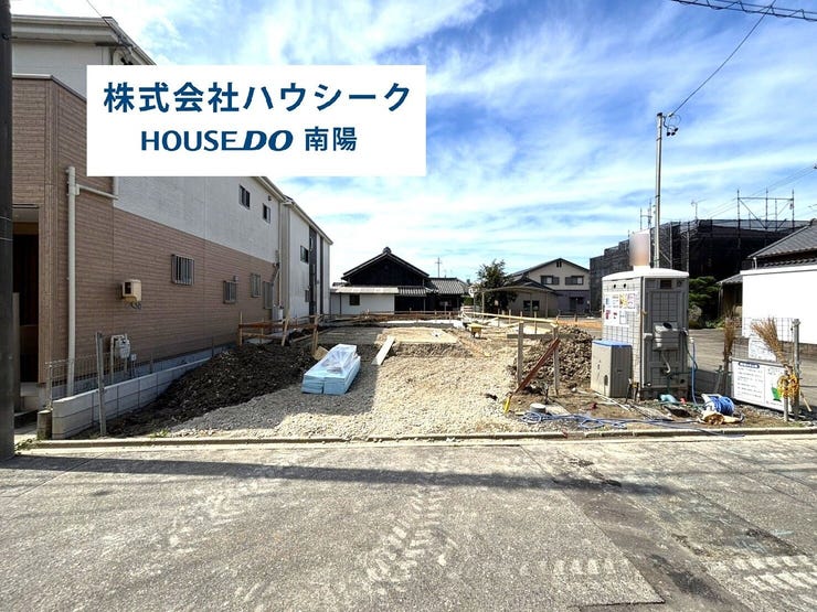 【外観】
9月18日撮影♪
近隣に同メーカーの完成建物がございますので、いつでも案内可能です♪
当日のご案内もOK!平日はお仕事帰りの時間でもOK!