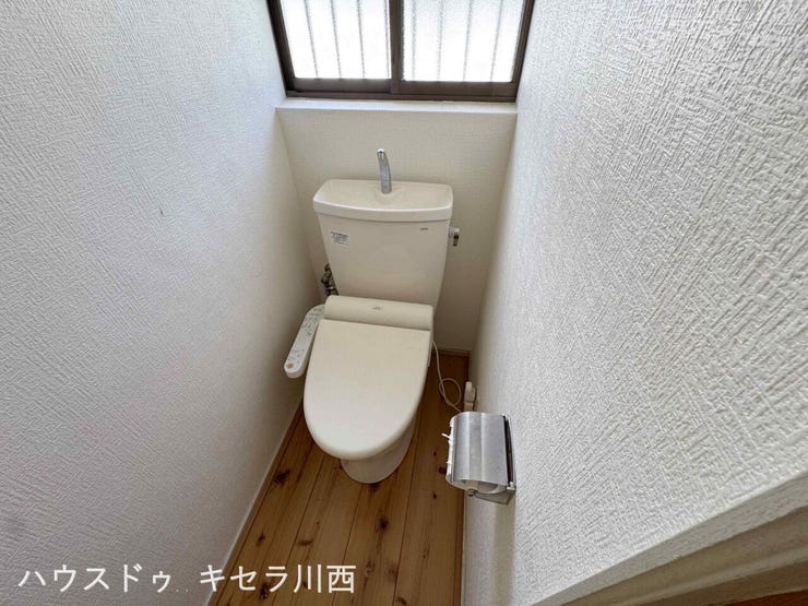 1階トイレ