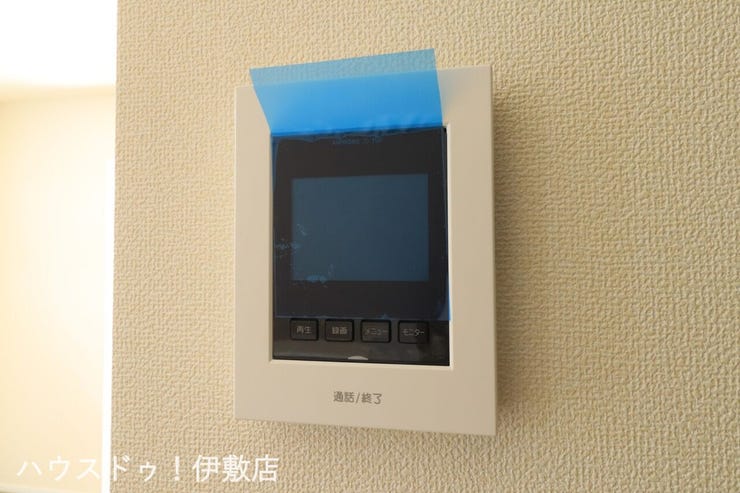 伊敷１丁目 新築戸建 【モニター付きインターホン（同仕様写真）】
誰が来てもわかるモニター付き♪女性が一人で家にいてもこれなら安心