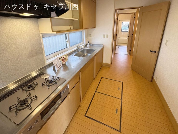 床下収納あり!
