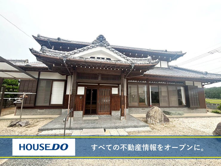 【外観】
遠賀郡岡垣町の中古戸建♪土地広々270坪♪昔ながらの日本家屋♪