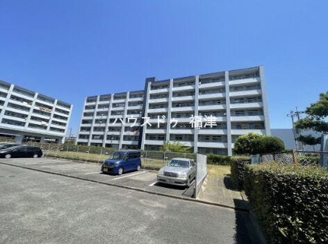 【外観】
《福岡市東区千早3丁目 中古マンション》
ニュー千早団地四棟