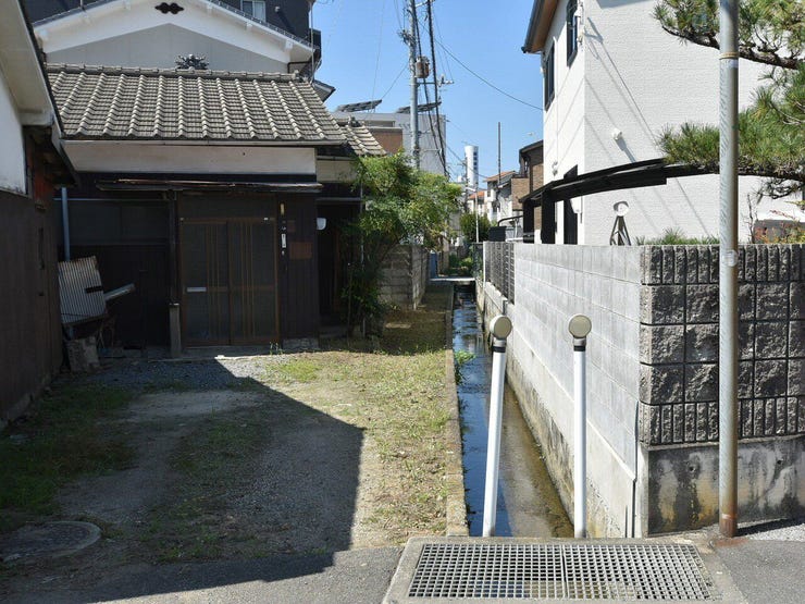 分譲予定地の北側水路等