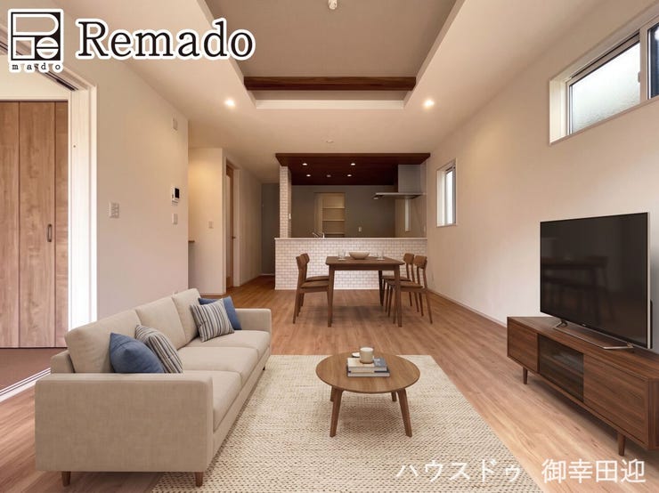 【リビング】
■家族の笑顔が集う中心地■お気に入りの家具を迎え、窓からは心地の良い光が差し込みます。※CGで家具を配置しています。