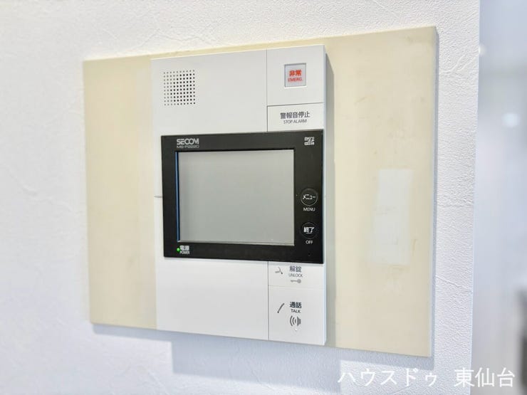 モニター付きインターホンが付いているので防犯面も安心ですね♪