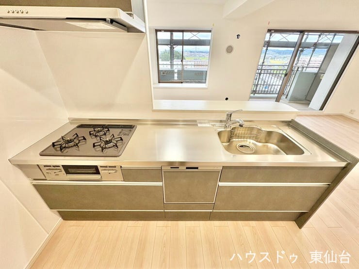 嬉しい食洗器付きです♪
日々の料理が楽しくなりそうですね♪