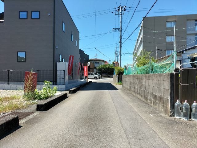 北側道路 東から西方向