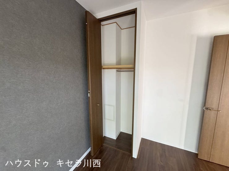 洋室③クローゼット