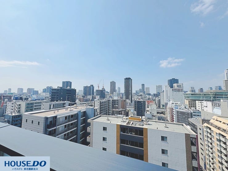 16階部分からの見晴らしの良い眺望です☆周囲の街並みを一望でき、心地よい風を感じながら清々しい気分で過ごせます!