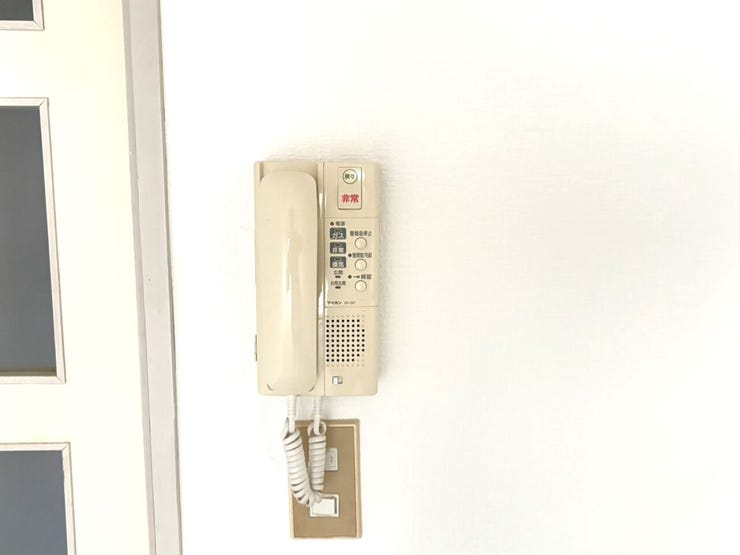 インターホン