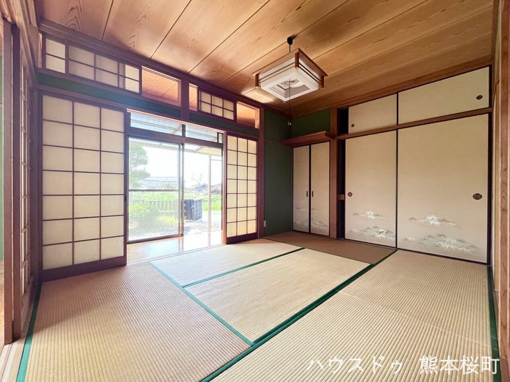 ■6帖和室②■寝室、書斎、趣味の部屋。家族の成長やライフスタイルに合わせ、様々な使い方ができる快適な空間です。