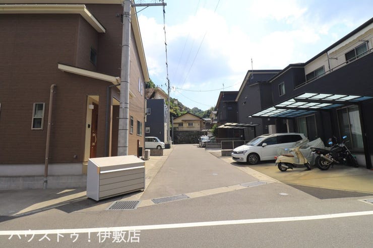 常盤１丁目 中古戸建 【前面道路】
西側前面道路、行き止まり道路につき交通量少なめです