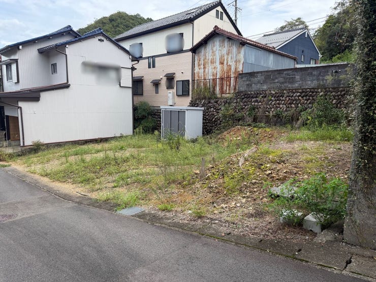 バス停徒歩3分!名鉄岐阜駅まで約25分、毎日の通勤・通学に便利な立地♪