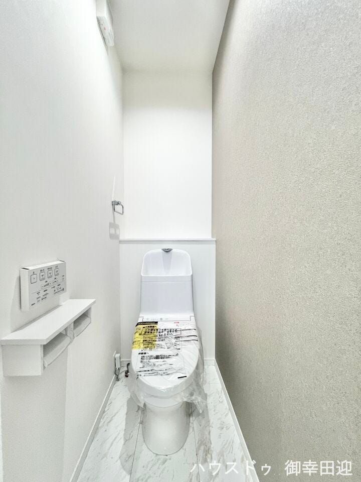 ■一人になれる安らぎの場所■清潔さと静けさを両立した空間。心落ち着くひとときを過ごせる、プライベートなレストルームです。