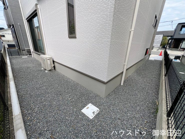 ■遊びと安らぎの多目的空間■子どもが安全に遊べ、ペットと触れ合い、大人も自然に癒やされる、暮らしを彩るスペースです。